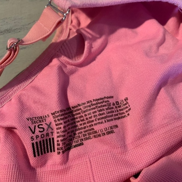 VSX Racerback Sports Bra Window Back Bubblegum​​​​​​​​​ - Picture 3 of 3